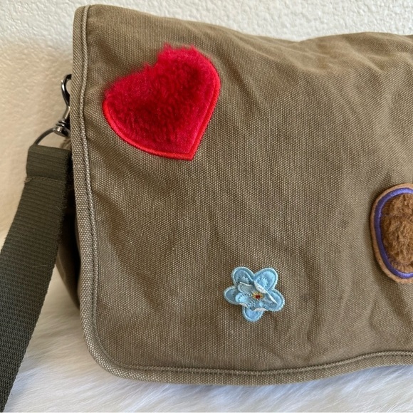 ThinkGeek Officially Licensed Firefly Kaylee Frye Crossbody Bag - Picture 9 of 14